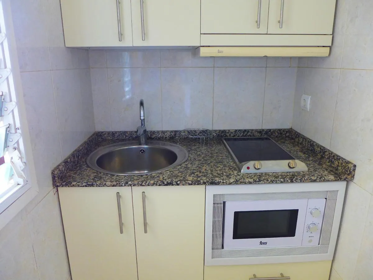 Apartamento Alboran Study Salou